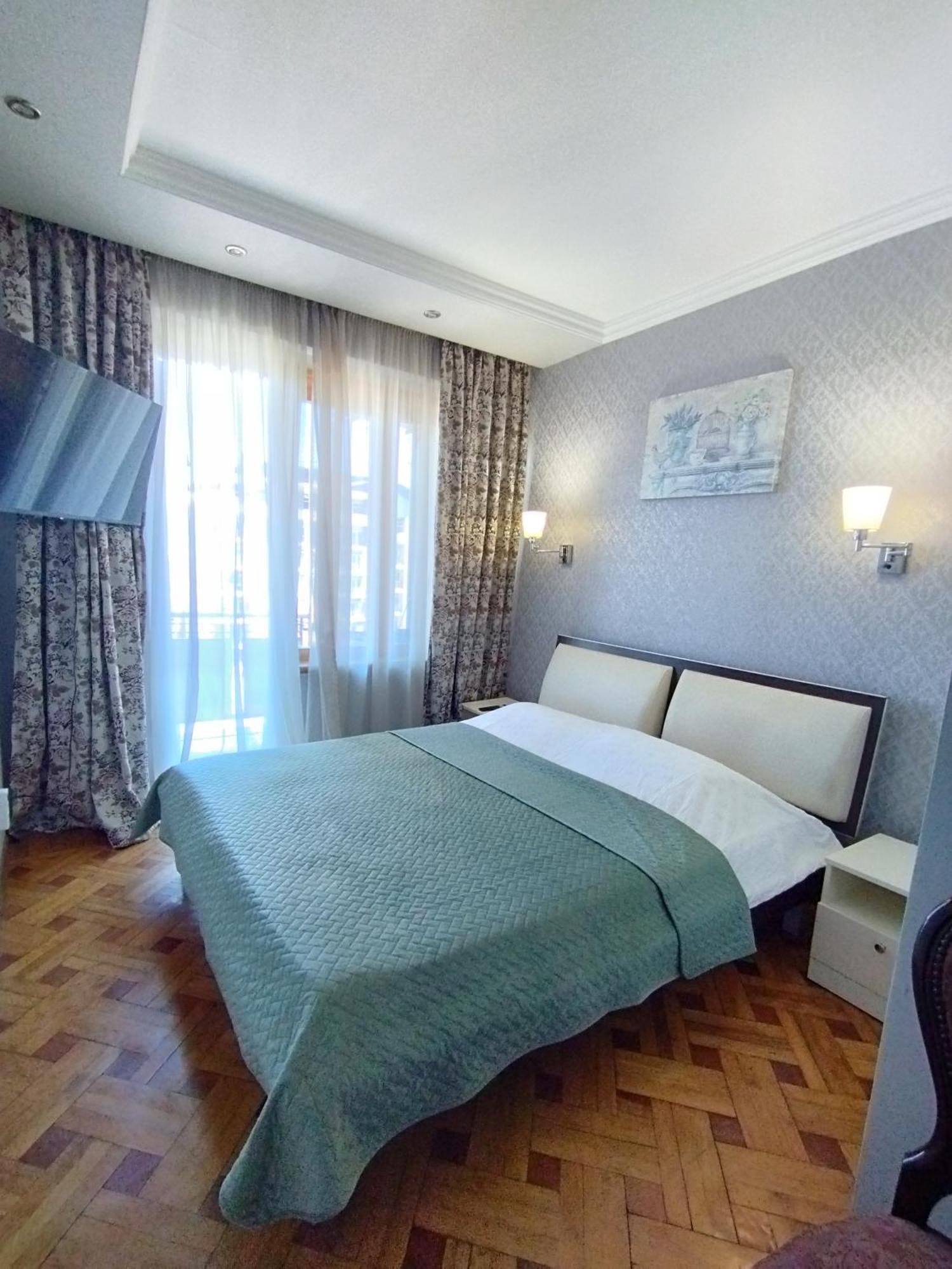 Davka * Batumi